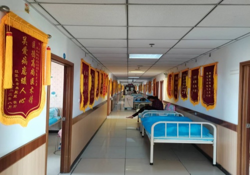 有蛋白尿血肌酐高哪家醫院治療效果最好?